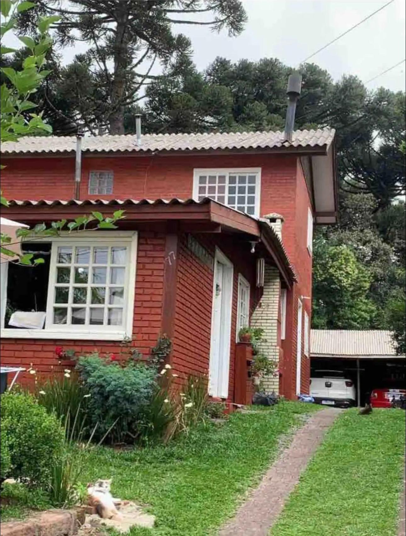 Hospedagem Da Dona Carla Canela Esterno foto